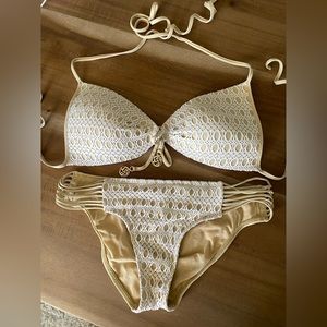 Luli Fama Bikini set - BURBUJAS DE AMOR